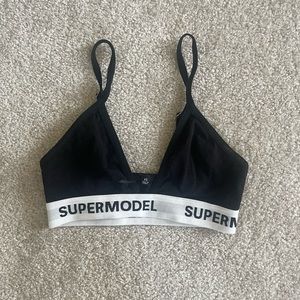 Bralette with adjustable straps